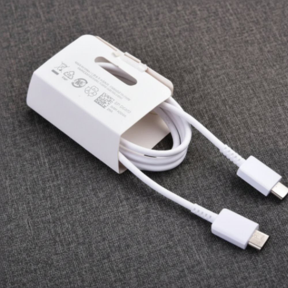 25W USB-C fast charging adapter for smartphones and devices