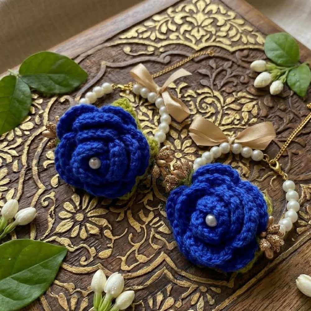 Blue crochet gajra for wrist and hair styling