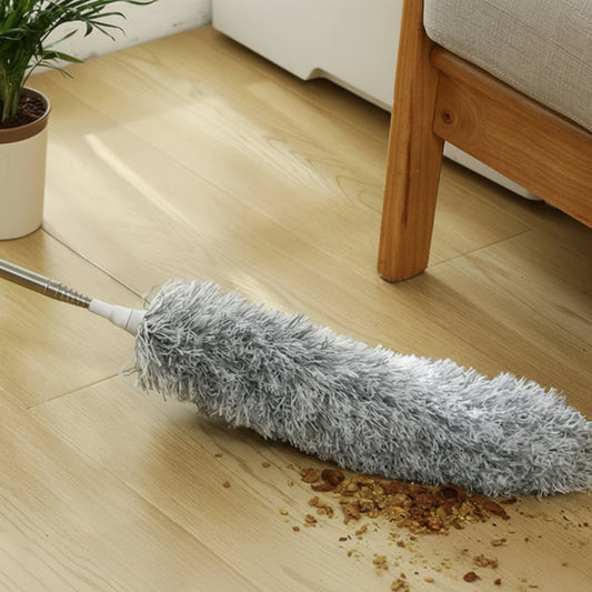 Extendable microfiber cleaning duster for home use