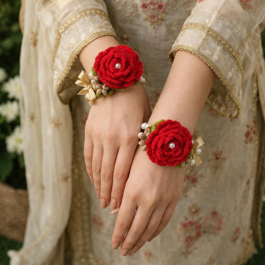 Red Crochet Gajry for Girls, simple handmade bracelet for girls at functions in Pakistan