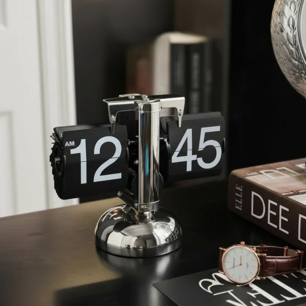 Mechanical Retro Auto Flip Clock, stylish desk clock with flipping numbers in Pakistan
